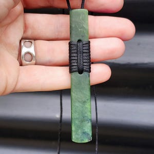 NZ Greenstone Pounamu Toki Pendant Necklace (N167)