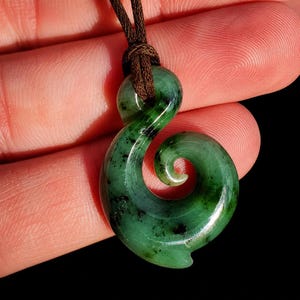 Pounamu necklace - Etsy 日本