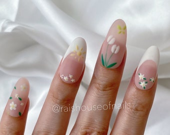 French Tip Flowers Press on Nails, Summer Nails, Fake Nails,  Natural  Nails,  Short Nails, Almond Nails