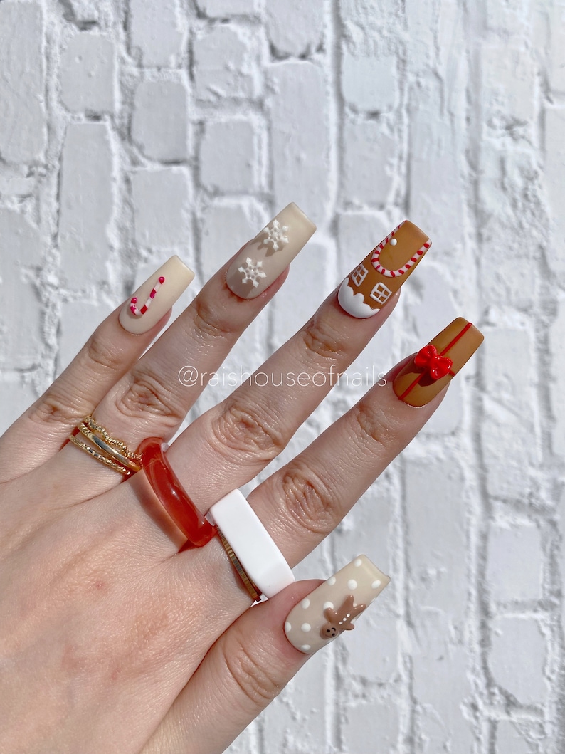 Christmas Press on Nails, Candy Cane Nails, Fake Nails, Gingerbread Nails, False Nails, 3D Nail Art image 3