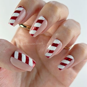 Christmas Press on Nails, Candy Cane Nails, Metallic Nails, Short Nails, Xmas Nails, Glitter Nails, Red Nails, Nail Art,