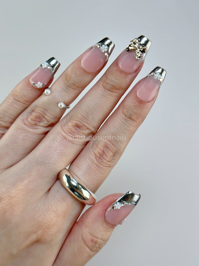 Silver Chrome Press on Nails, Flower Nails, Rhinestone Nails, Metallic Nails, Chrome Nails, Y2K Nails, Bow Nails, French Tip Nails. image 9