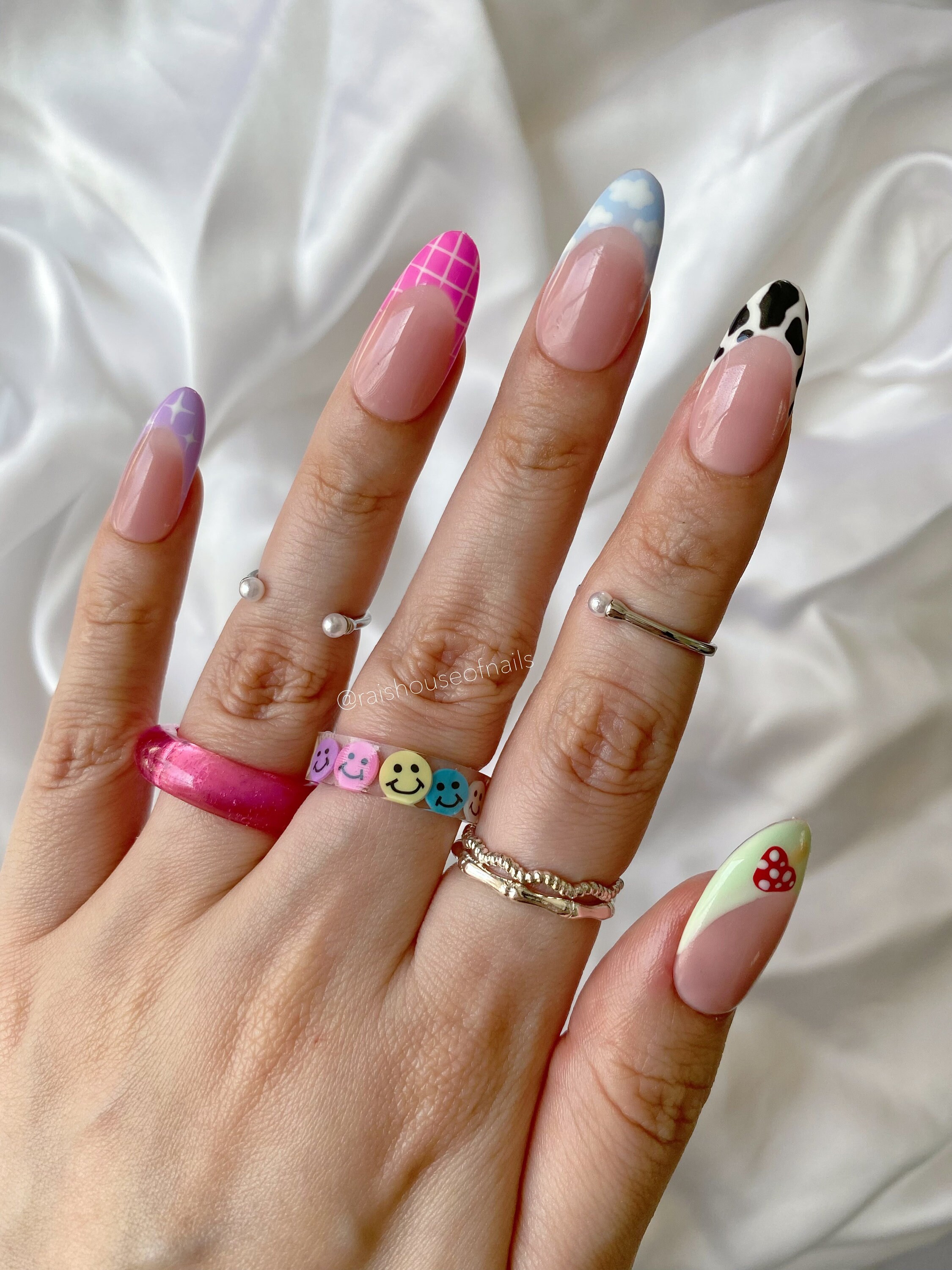 BODYA 600 Stück Französische Nagelspitzen – Acryl, 12 Größen, Kurze Natürliche Fake Nägel Mit Aufbewahrungsbox