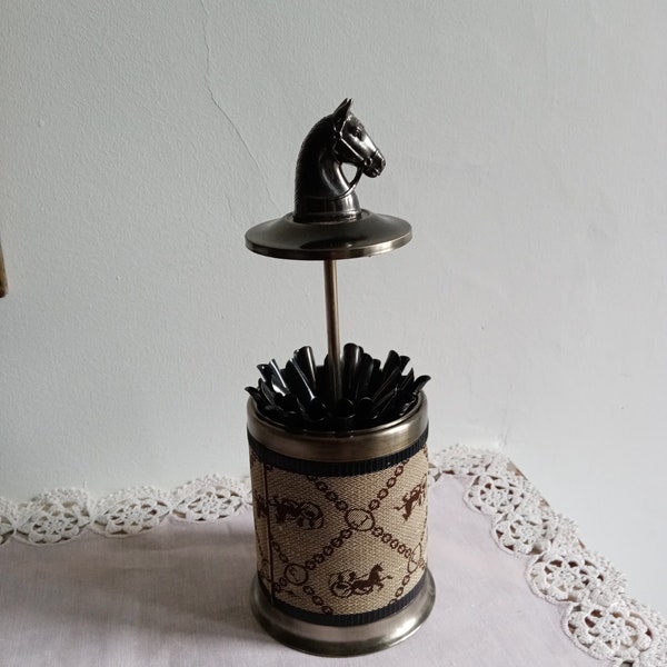 French vintage Vintage cigarette dispenser 60 horse head