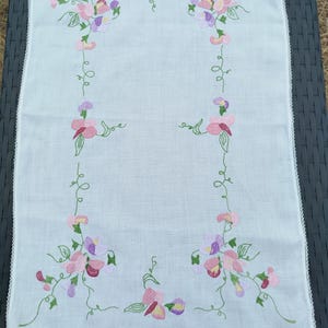 Vintage rectangular doily hand-embroidered with sweet pea flowers