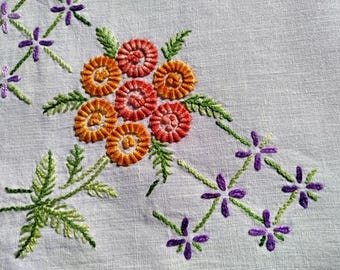 Vintage tea tablecloth or centerpiece in hand-embroidered linen with flowers