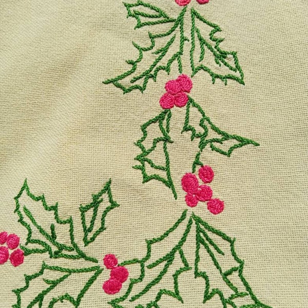 Vintage français nappe de Noël brodée à la main de houx