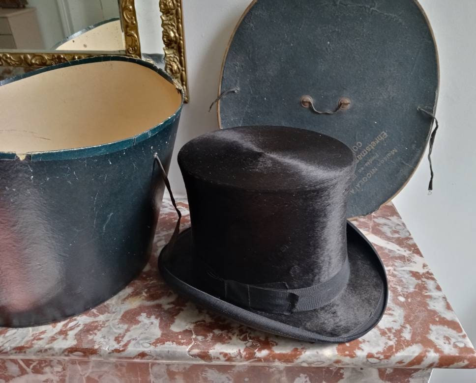 Old West Top Hat 1870s Tin Hat Box