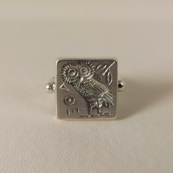 Sterling silver ring with an owl, Ring in sterling silver with an owl, Ancient Greek style ring with an owl