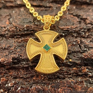 Byzantine Greek handmade  cross with natural Emerald made of 18 carat solid gold