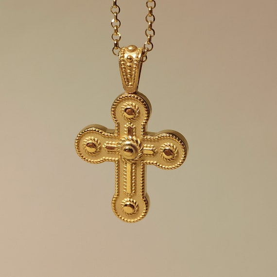 Byzantine style Greek Orthodox cross in 18K solid yellow gold