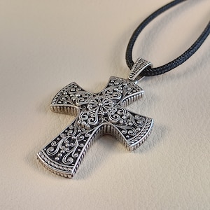 Greek Byzantine hand made Cross in platinum plated and oxidized sterling silver 925