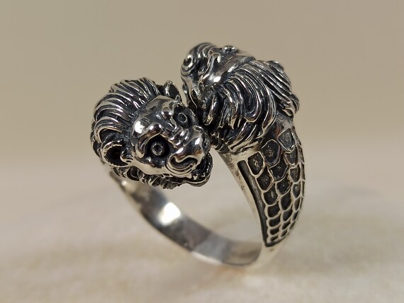 Lions head hand made ring in sterling silver 925