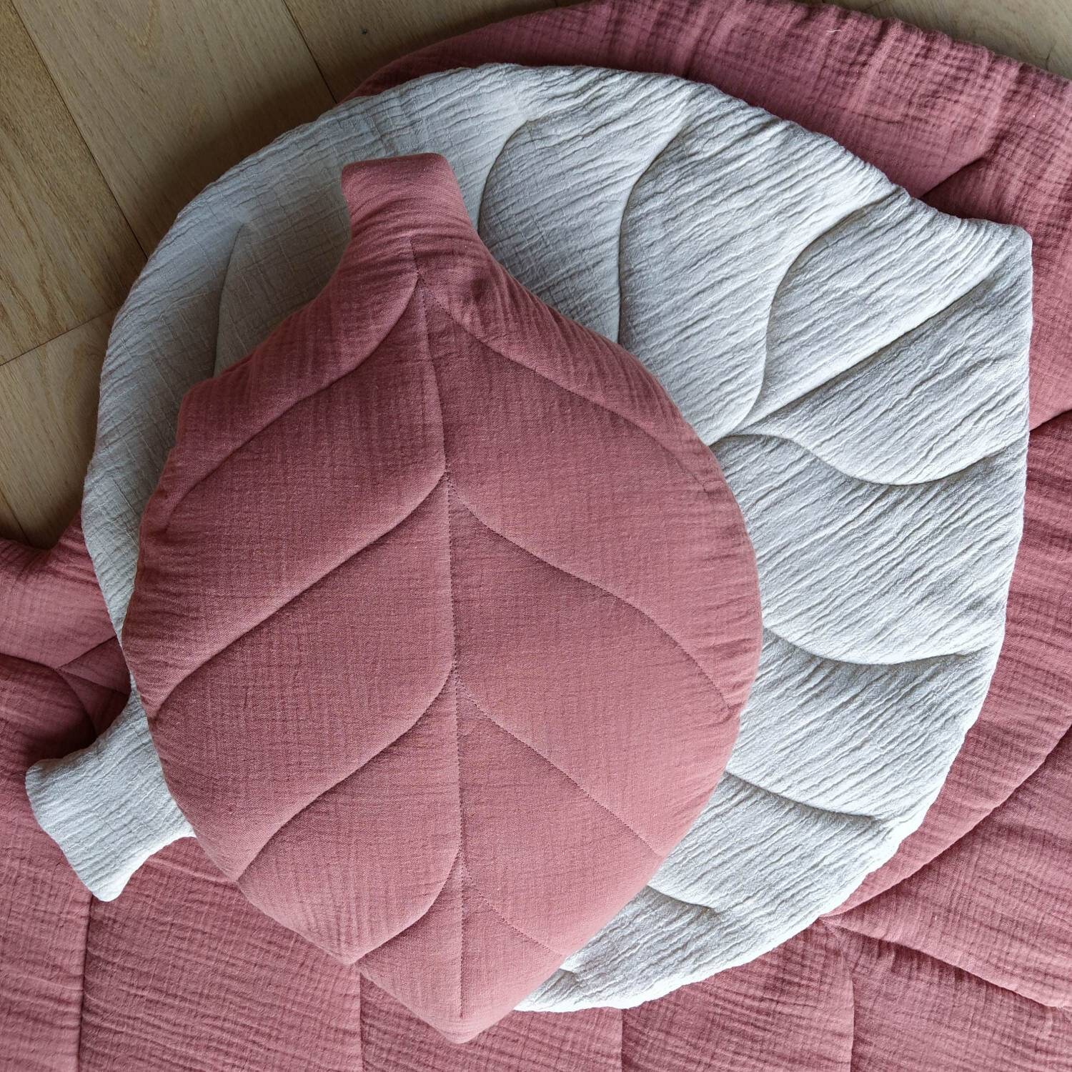 Coussin Feuille Marsala | Vieux Rose