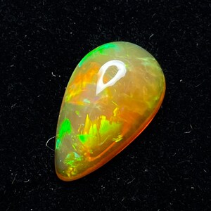 1 Piece of Natural Ethiopian Opal AAA Quality/Loose Stone Cabochon/Amazing Fire/Pear Shape/3.25 Carat/Beautiful stone for Jewellery Making//