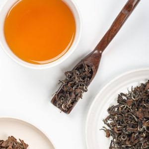 Organic Vietnamese Oriental Beauty - Oolong Tea