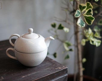 Ceramic Nest Tea Maker Combo Set for One (Handmade Teapot + Cup + Small Organic Tea Sample)