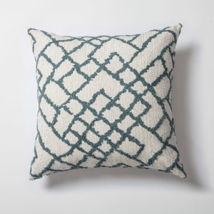 Blue White Ethnic Kilim Pattern Boho Decor Decorative Bohem Style Bohemian Square Woven Jacquard Throw 20x20 Designer Sofa Pillow Case Cover