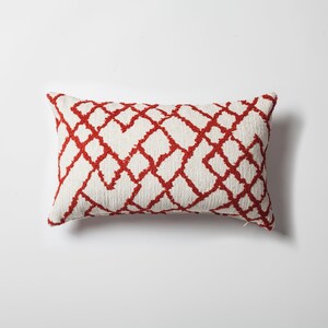 Red Kilim Lumbar Pillow Cover: Bohemian Jacquard Woven Throw (12x20)