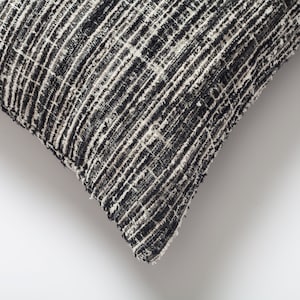 Decorative Throw Pillows Tweed Design Woven Jacquard Fabric Unique Modern Seamless Textured Cushions Case on Couch , Bed , Room Decor Black