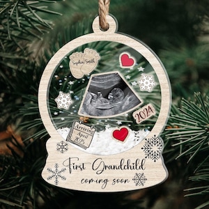 Personalized Photo Baby&#39;s Ultrasound Shaker Christmas Ornament, Custom Pregnancy Announcement Christmas Gifts, Maternity Keepsake