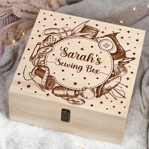 Boîte en bois personnalisée pour machine à coudre, Cadeau de couturière personnalisé, Cadeaux de couture, Rangement de couture, Boîte à souvenirs en bois, Fournitures de couture, Boîte souvenir