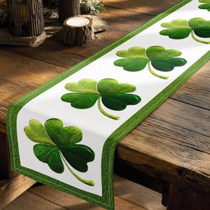 St Patrick’s Day Table Runner, Green Shamrock Clover Table Decor, Lucky Irish Table Runner for Dining Table, Four Leaf Clover Decor