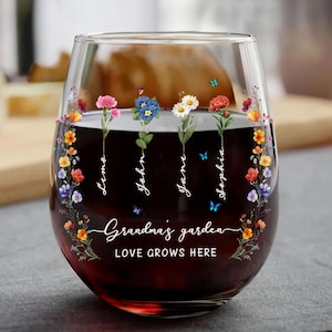 Personalized Grandma/ Mom&#39;s Garden Stemless Wine Glass, Birth Month Flowers Gift For Grandma/Mom, Nana Gifts, Mother&#39;s Day Gift For Grandma