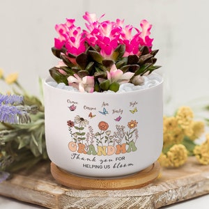 Personalized Butterfly Custom Kids Name Grandma Ceramic Plant Pot, Plant Pot For Mom, Grandma, Birthday Gift, Mom Gift, Christmas Gift