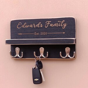 Personalized Key Holder for Wall - Custom Key Hanger with Family Name | Multiple Designs, 3 Colours | House Warming Presents New Home