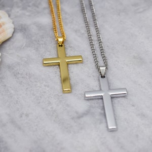 Silver Cross Necklace for Men, Black Plated Stainless Steel Cross Necklaces for Men, Gold Cross Pendant Necklace with Curb Chain