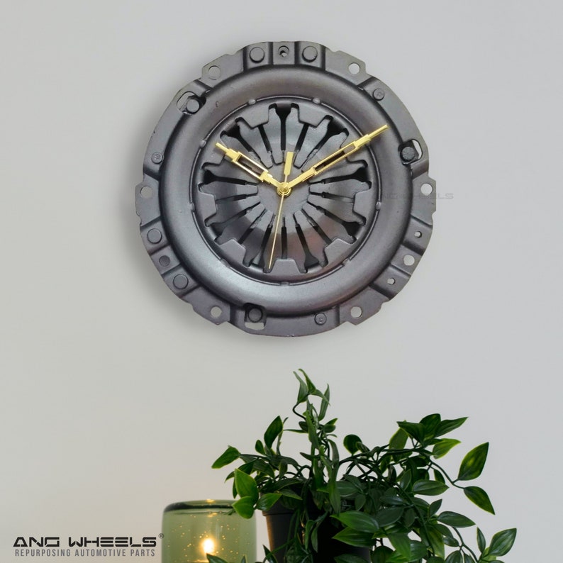 Clutch pressure plate wall clock lifestyle image