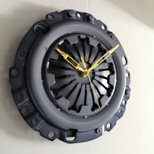 Clock Wall Clock Automotive Decor Clutch Pressure Plate Garage Mancave gunmetal Industrial Gift for him Free Shipping image 2