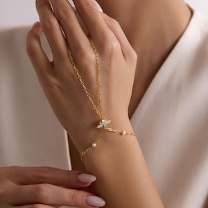 Sterling Silver Hand Chain Bracelet: Cubic Zirconia Gemstone