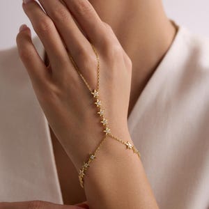 Hand Chain , Bezel Hand Accessories , Finger Bracelet , 925 Sterling Silver Handchain ,Gifts for Her, Bracelet for Her