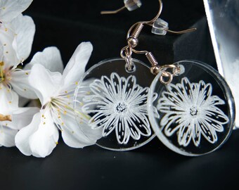 Dainty Daisies Clear Acrylic earrings, Wildflower earrings, Flower Lightweight earrings, Hypoallergenic Earrings