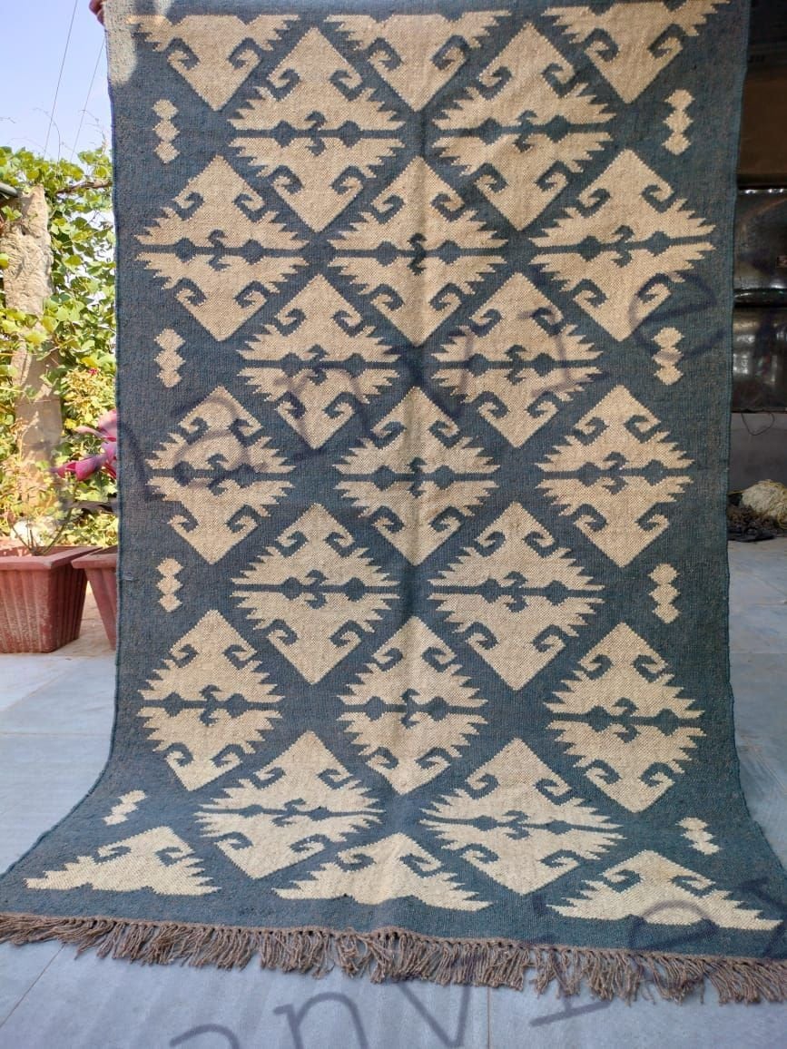 handmade sky blue and white kilim rug, Indian Large Turkish Kilim Rug, kilim rug runner, bohemian kilim rug, kilim navajo tan baby blue rug