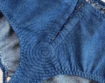 Retro Denim Pin-Up Shorts: 1950s Style Low Rise Hip Huggers