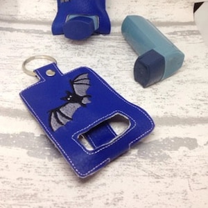 Fledermaus 5 x 7 Inhalator-Abdeckung, Inhalatorhalter-Schlüsselring, Asthma-Pumpenabdeckung NUR ZUM DIGITALEN DOWNLOAD