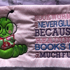 Bookworm Pocket Reading Insect Design Pocket Pillow 5 x 7 Embroidery Design, Not a physical item! Digital Download Only