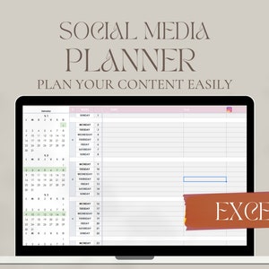 Puede incluir: Una pantalla de computadora portátil que muestra una plantilla de planificador de redes sociales en una hoja de cálculo de Excel. La plantilla incluye un calendario para enero y una cuadrícula para planificar publicaciones en redes sociales. El texto "SOCIAL MEDIA PLANNER PLAN YOUR CONTENT EASILY" se muestra en la parte superior de la pantalla. La palabra "EXCEL" se muestra en un rectángulo marrón en la esquina inferior derecha de la pantalla.