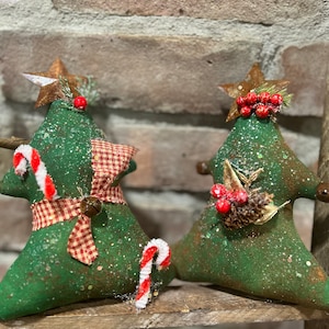 Primitive Christmas Tree Bowl Fillers, Grungy Christmas Tree Tucks, Primitive Christmas Decor, Handmade Christmas, Rustic Christmas Trees