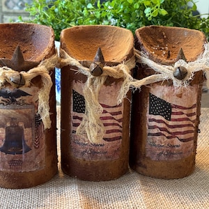 Primitive Patriotic Grubby Pillar Candle, Battery Operated Primitive Candle, Handmade Grubby Candle, Farmhouse Decor, Americana Patriotic