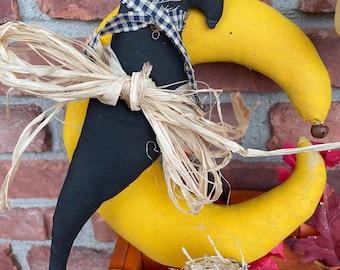 Primitive Halloween decor moon and crow