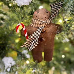 Primitive Gingerbread Man ornies ~ Christmas Ornaments ~ Gingerbread Men ~  Christmas Bowl Fillers ~ Rustic Christmas Decor (2)