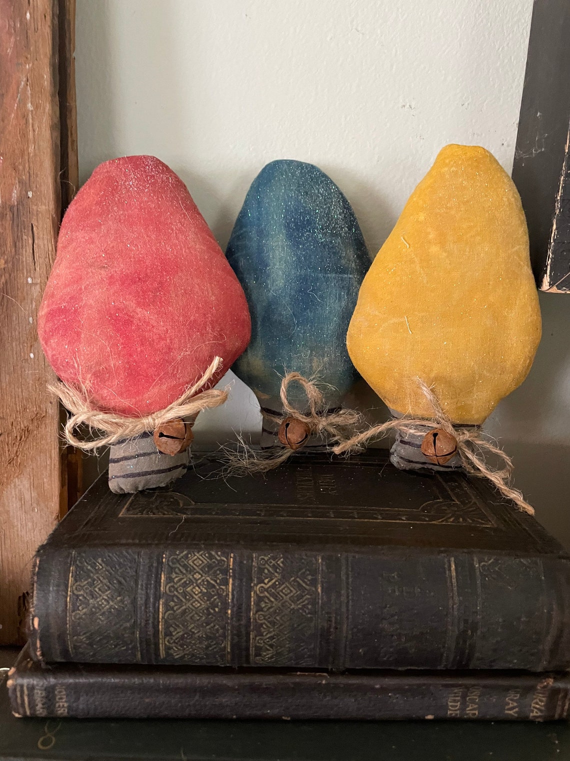 Primitive Christmas Bulbs Bowl Fillers Ornies Primitive Etsy