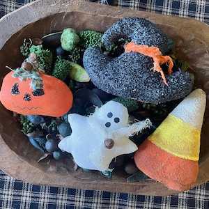 Primitive Halloween Ornies -Primitive Halloween Decor - Halloween Decorations - Bowl Stuffers
