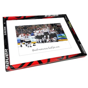 Astonishing Hockey Stick Picture Frame - TEAM (29 x 39 cm) - Bauer Vapor Flylite
