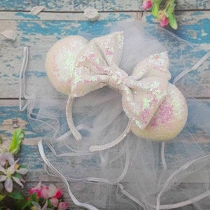 Beautiful Luxury Bridal Mouse ears with removable Veil perfect for Hens or Brides