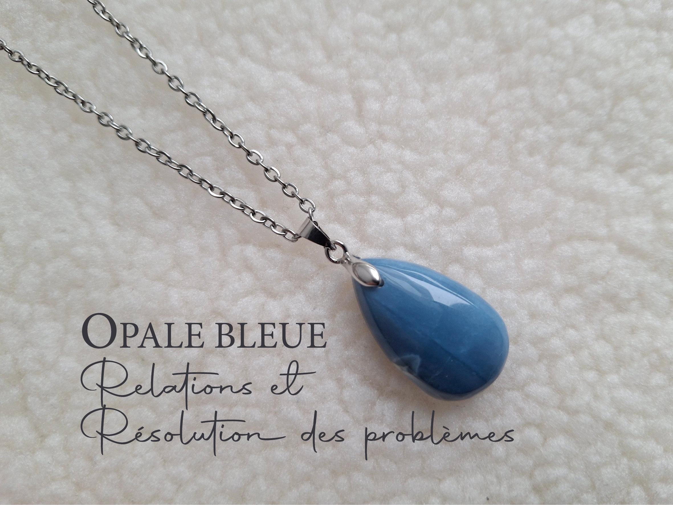 Pendentif Ethnique Fait Main Opale Bleue Cabochon - Neuf Sans Emballage, Plaque Argent, 45 Carats